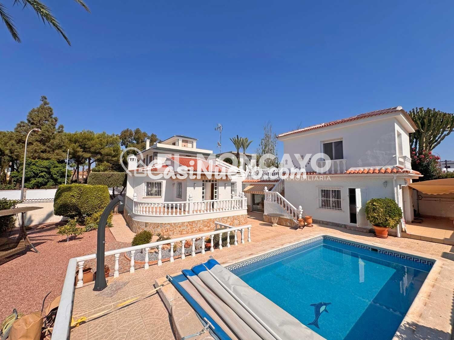 Fantástico chalet independiente con piscina privada en Ciuda - foto 30