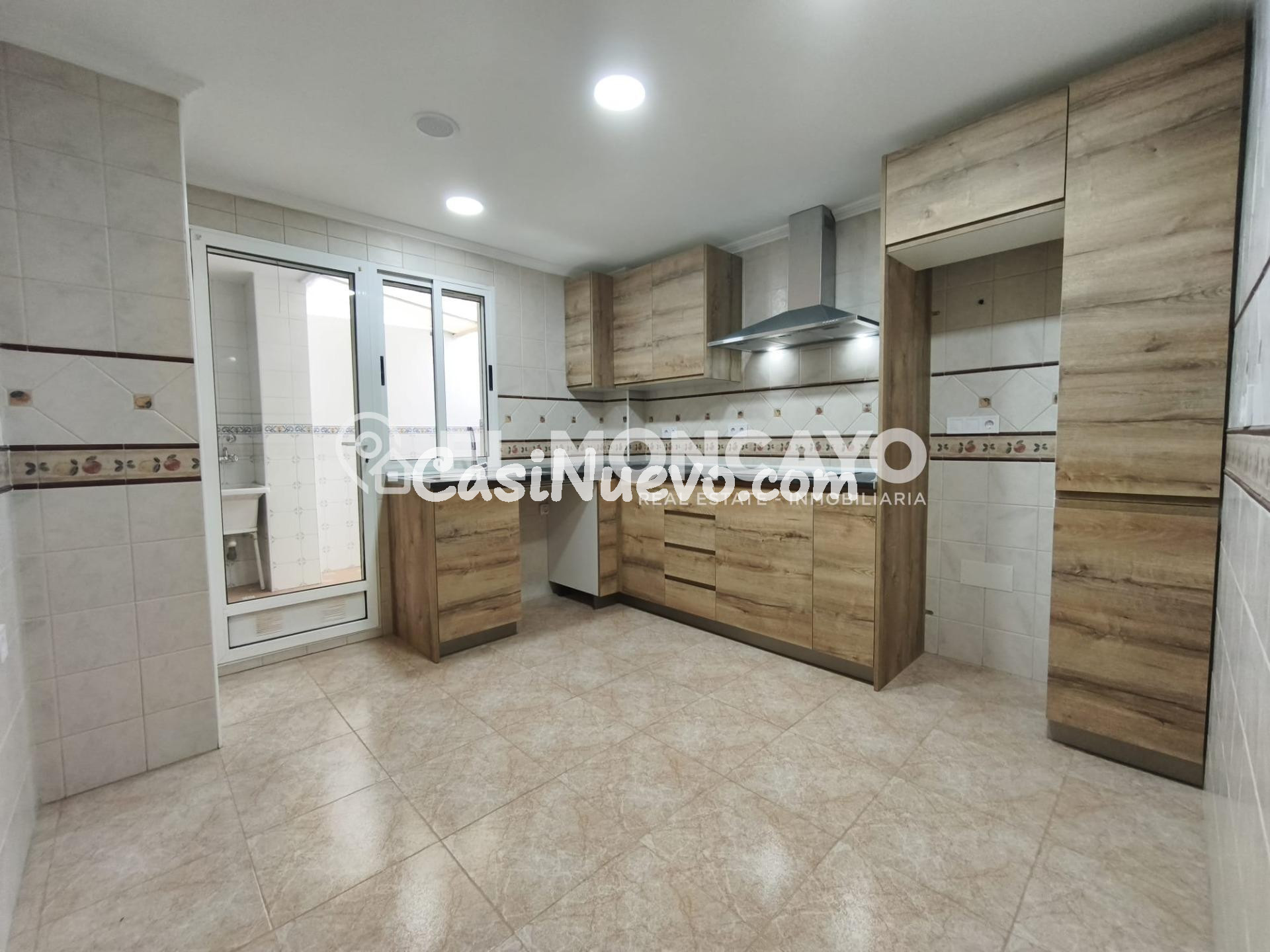 Fantástico adosado con terraza y garaje privado en Benejúzar - foto 14