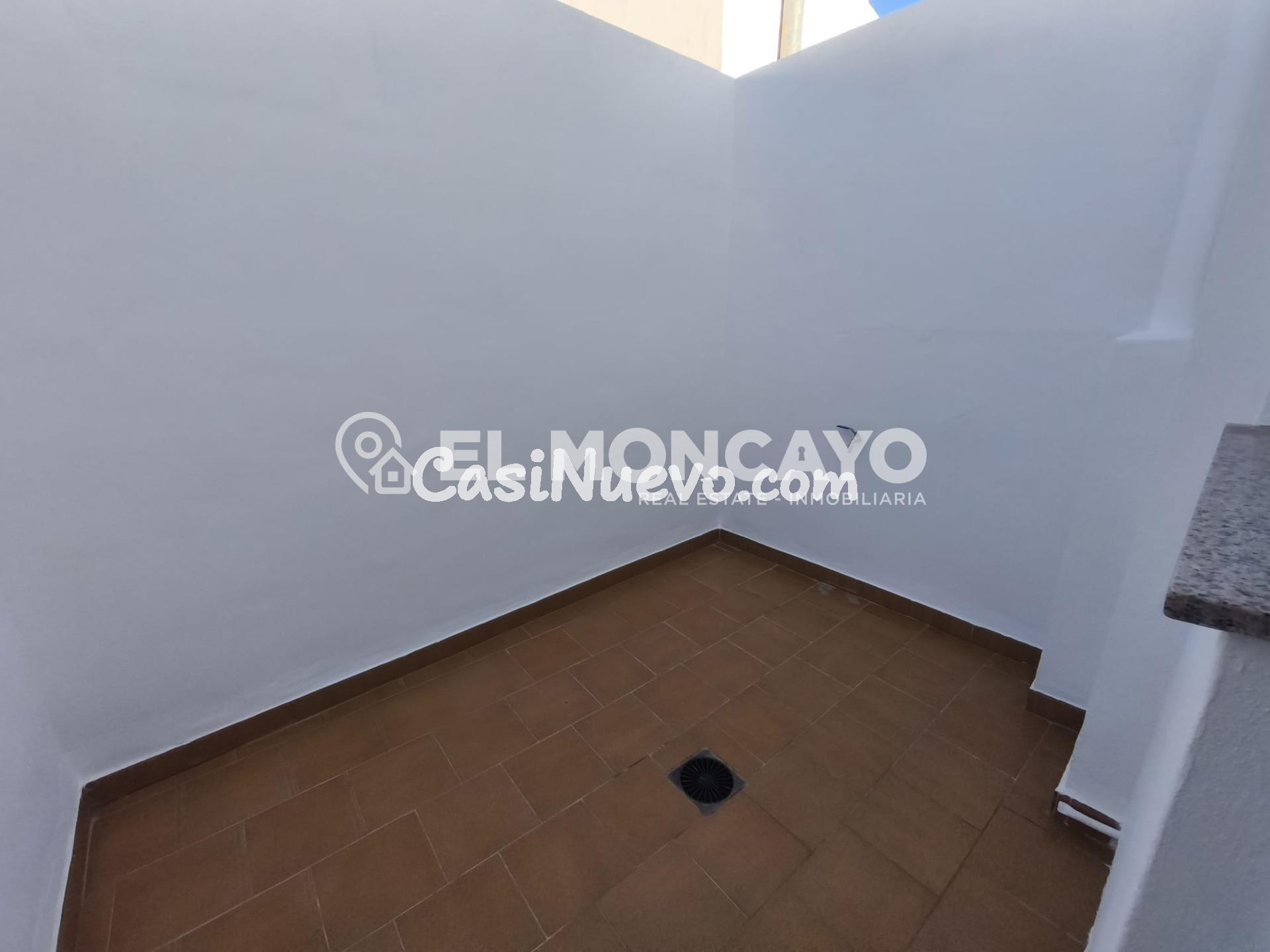 Fantástico adosado con terraza y garaje privado en Benejúzar - foto 27