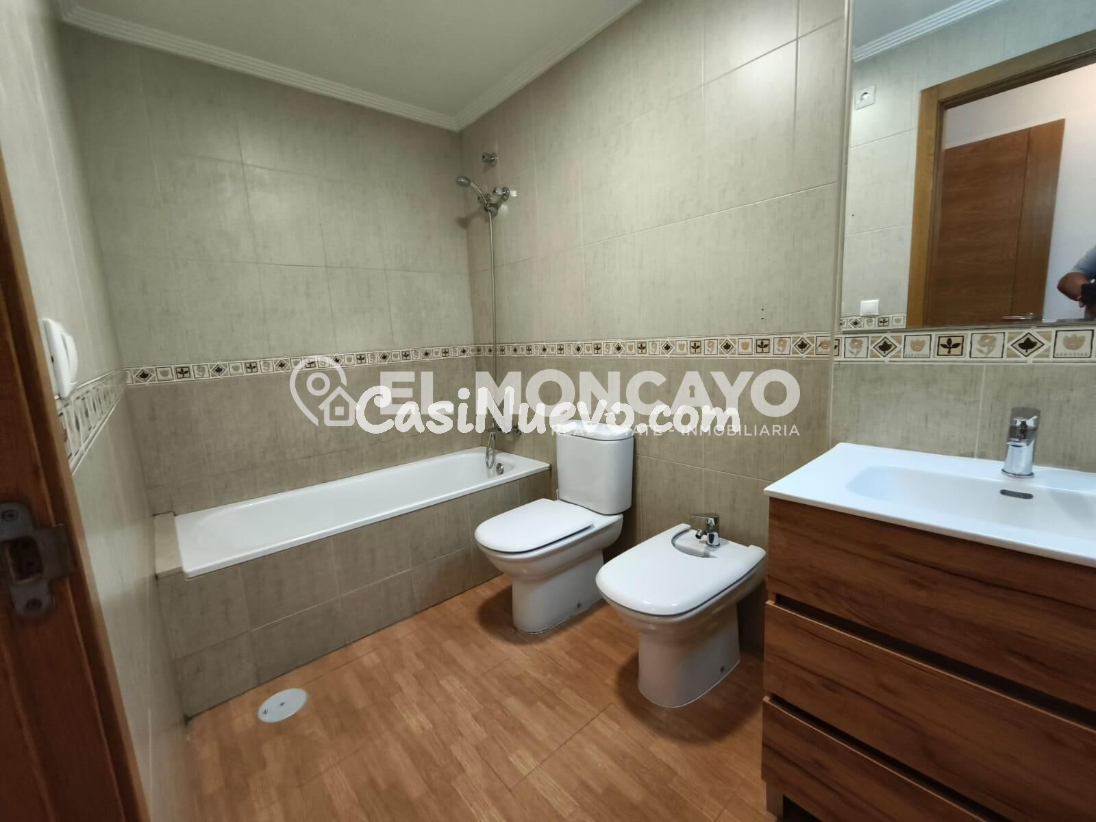 Fantástico apartamento recién reformado con terraza en San I - foto 12