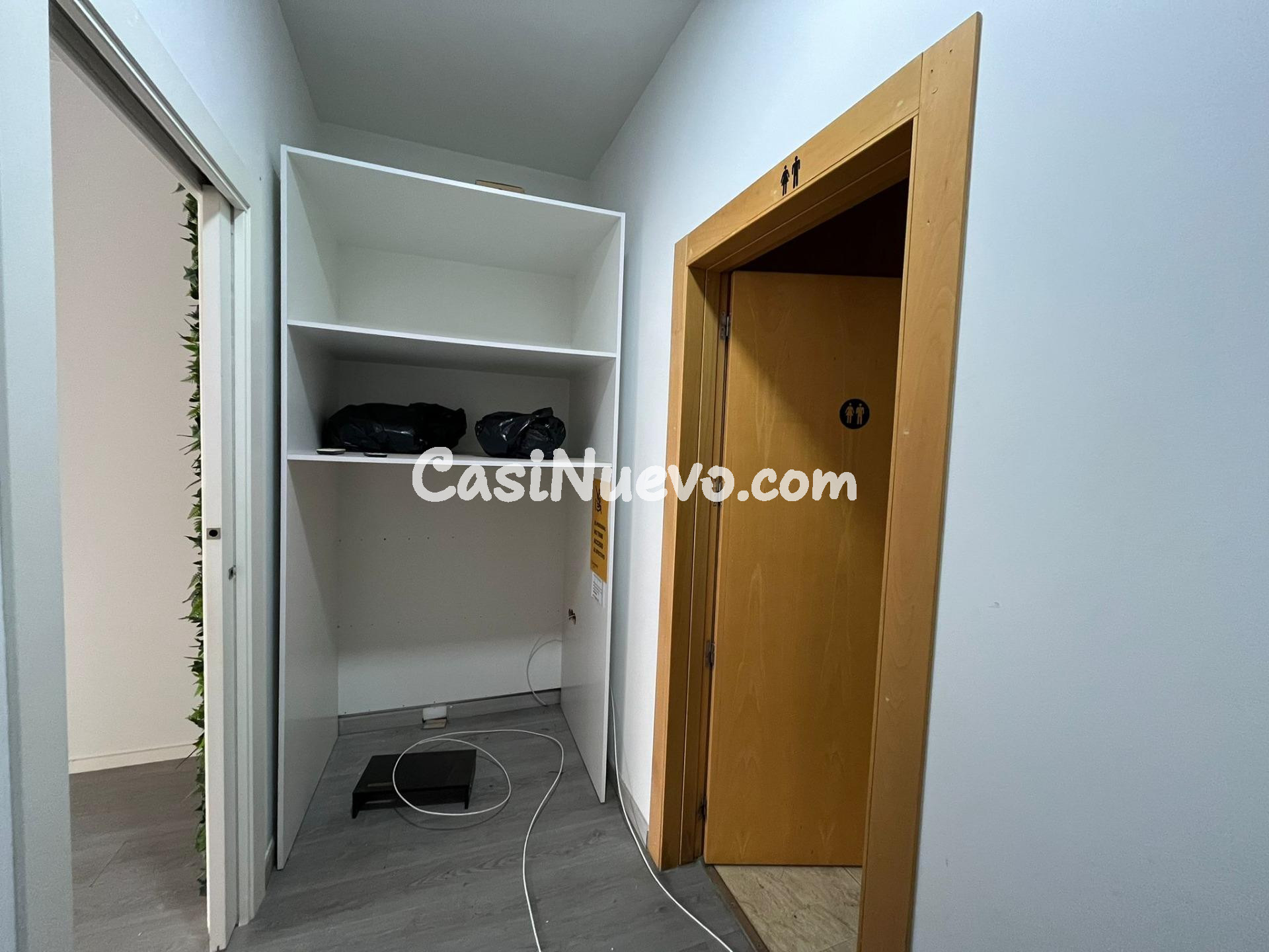 Fantástico local comercial listo para su uso en pleno centro - foto 8