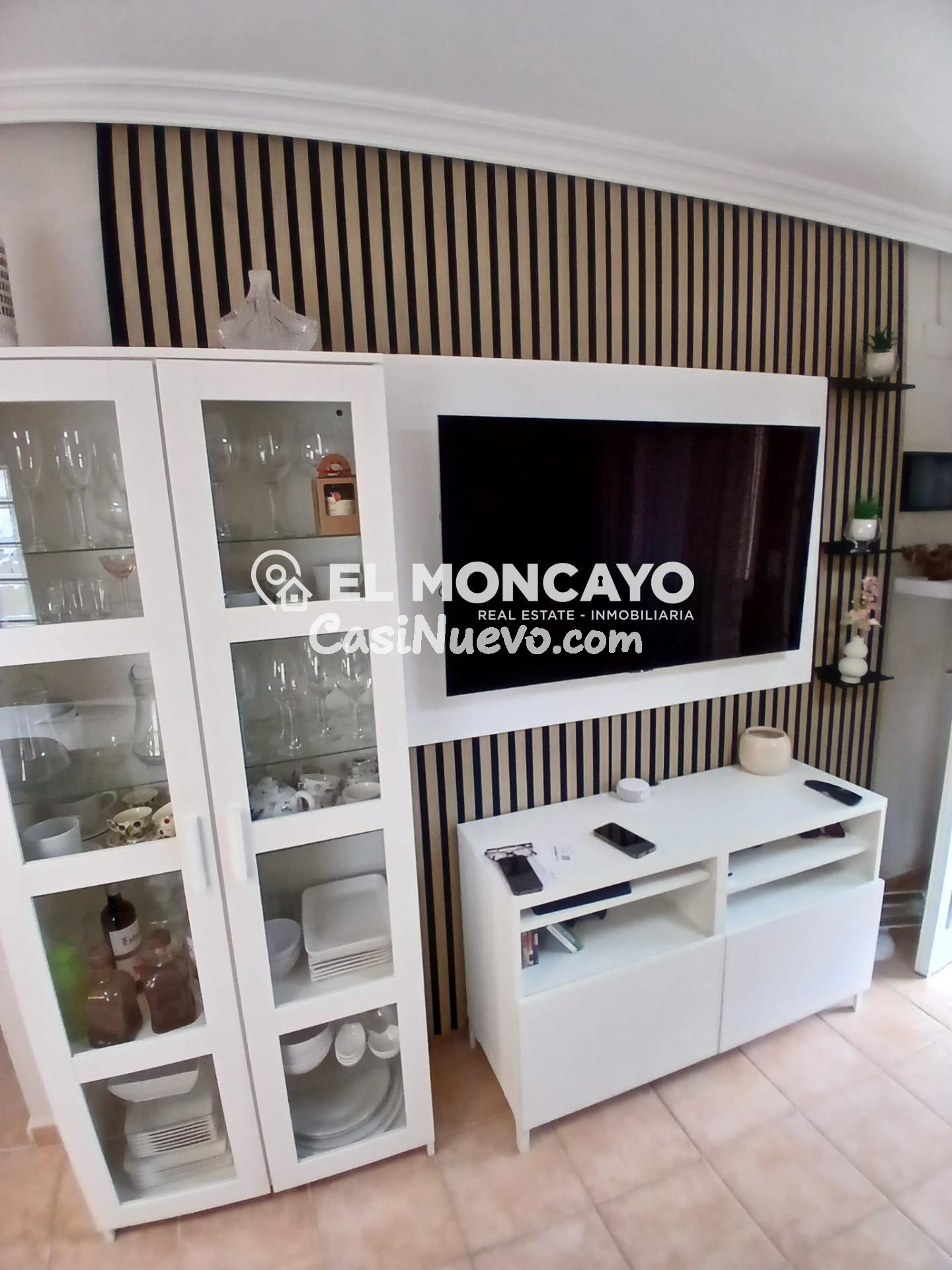 Fantástico bungalow planta baja con jardín en Urbanización E - foto 9