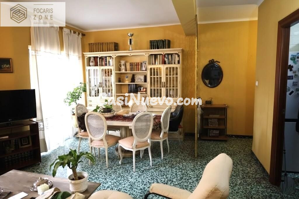 CÉNTRICO PISO EN MÁLAGA - foto 11