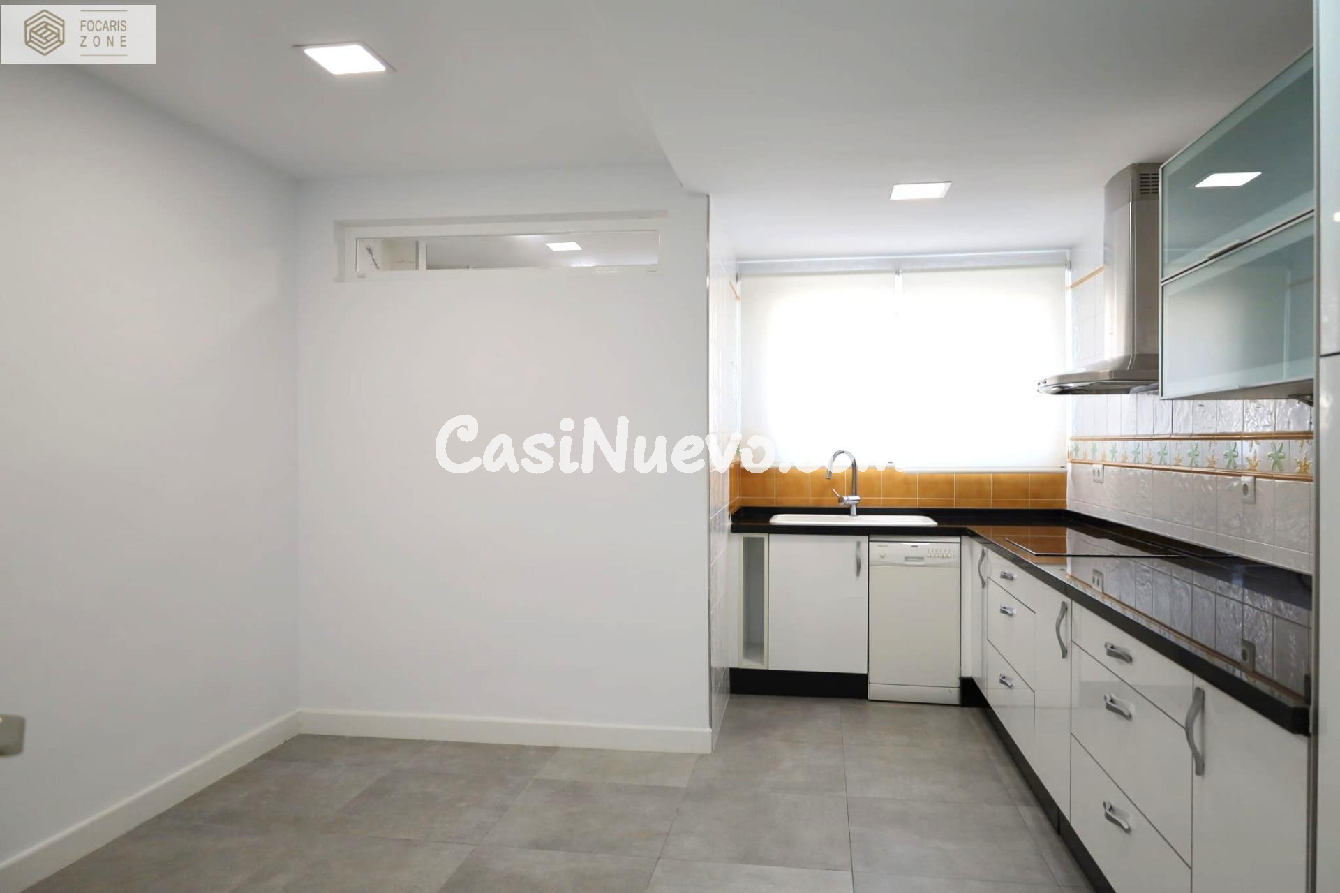 IMPRESIONANTE PISO EN PLENO CENTRO DE MÁLAGA - foto 4