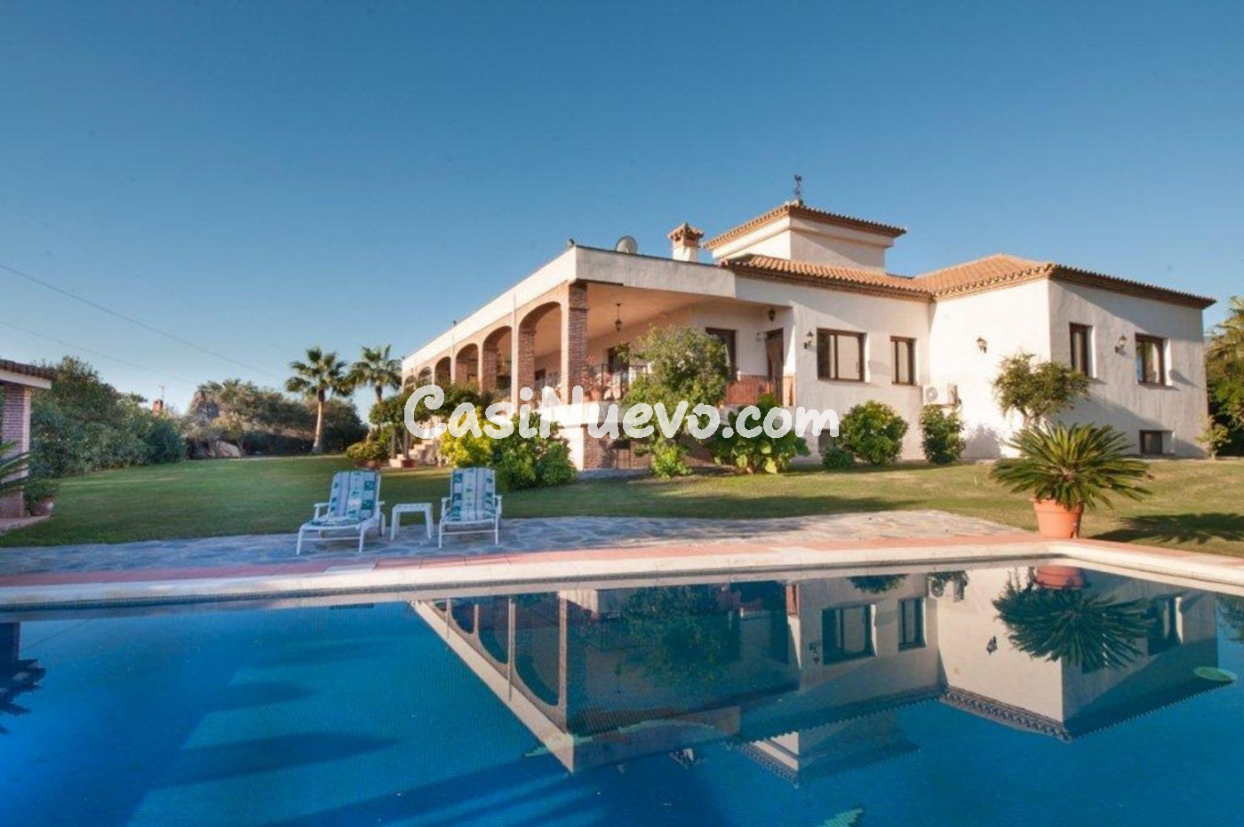 Magnifica Villa en Estepona | CABANILLAS REAL ESTATE