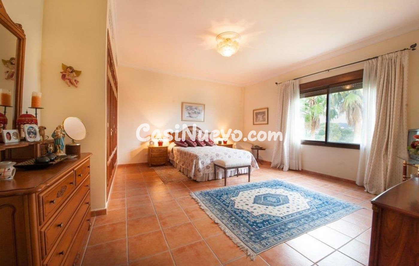 Magnifica Villa en Estepona | CABANILLAS REAL ESTATE - foto 11