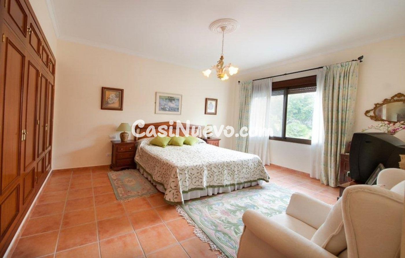 Magnifica Villa en Estepona | CABANILLAS REAL ESTATE - foto 12