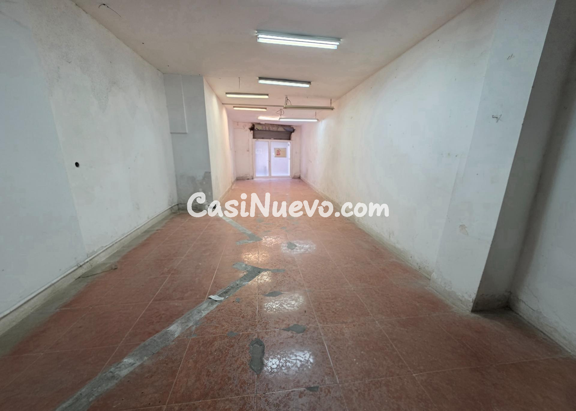 Local 150 m2 en alquiler en calle Tirso de Molina - Barcelon - foto 5