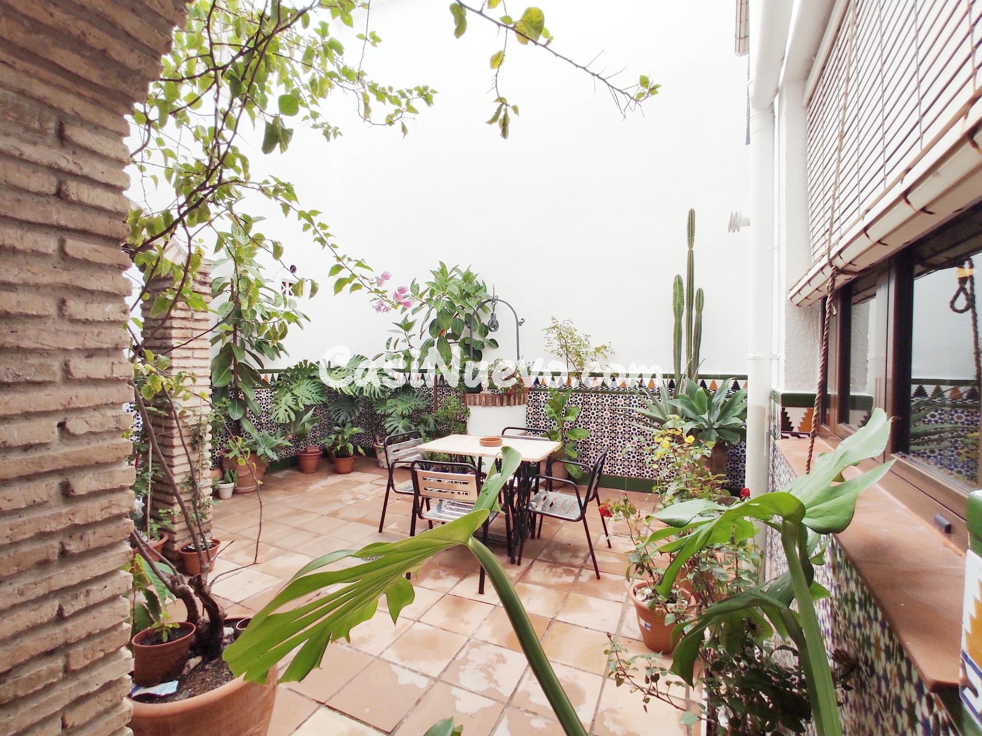 "Tu Hogar Soñado en Santa Marina: Encanto y Tradición en el  - foto 12