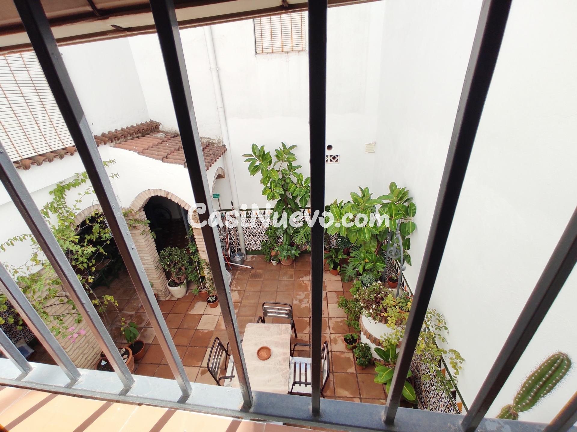 "Tu Hogar Soñado en Santa Marina: Encanto y Tradición en el  - foto 26