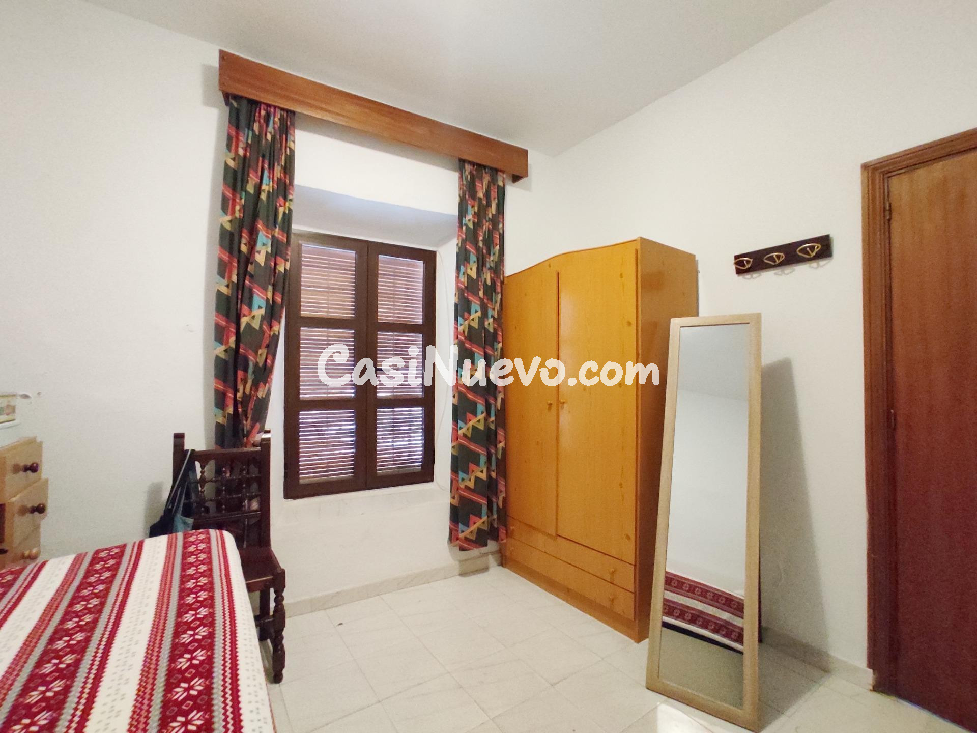 "Tu Hogar Soñado en Santa Marina: Encanto y Tradición en el  - foto 39