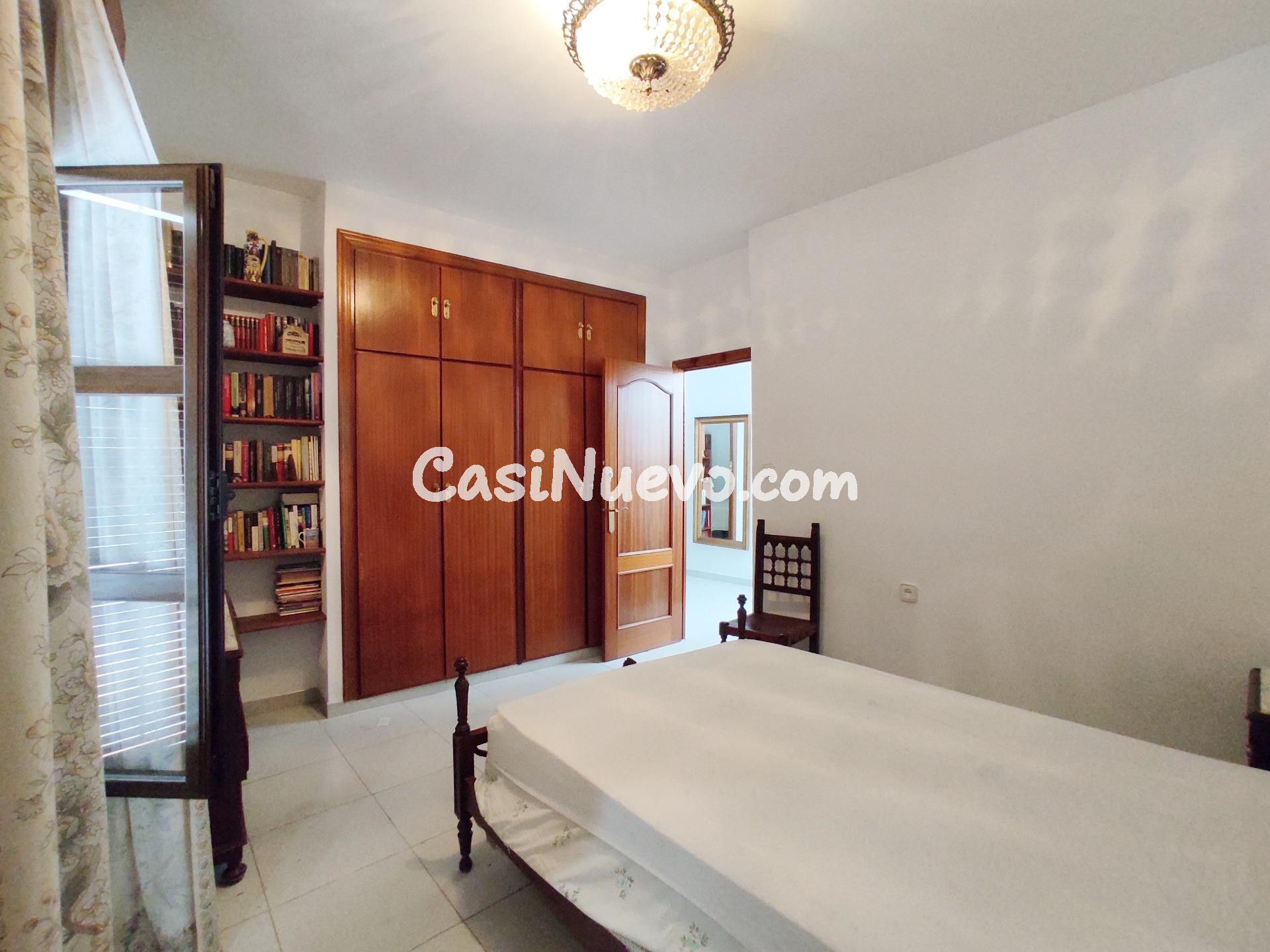 "Tu Hogar Soñado en Santa Marina: Encanto y Tradición en el  - foto 45