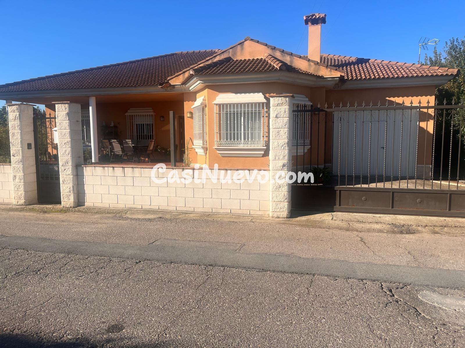 GRAN OPORTUNIDAD CASA HIPOTECABLE EN VILLARRUBIA EN URB. CUE - foto 3