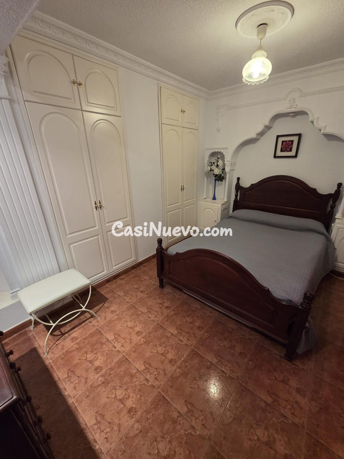 Piso reformado en buena ubicación - foto 5