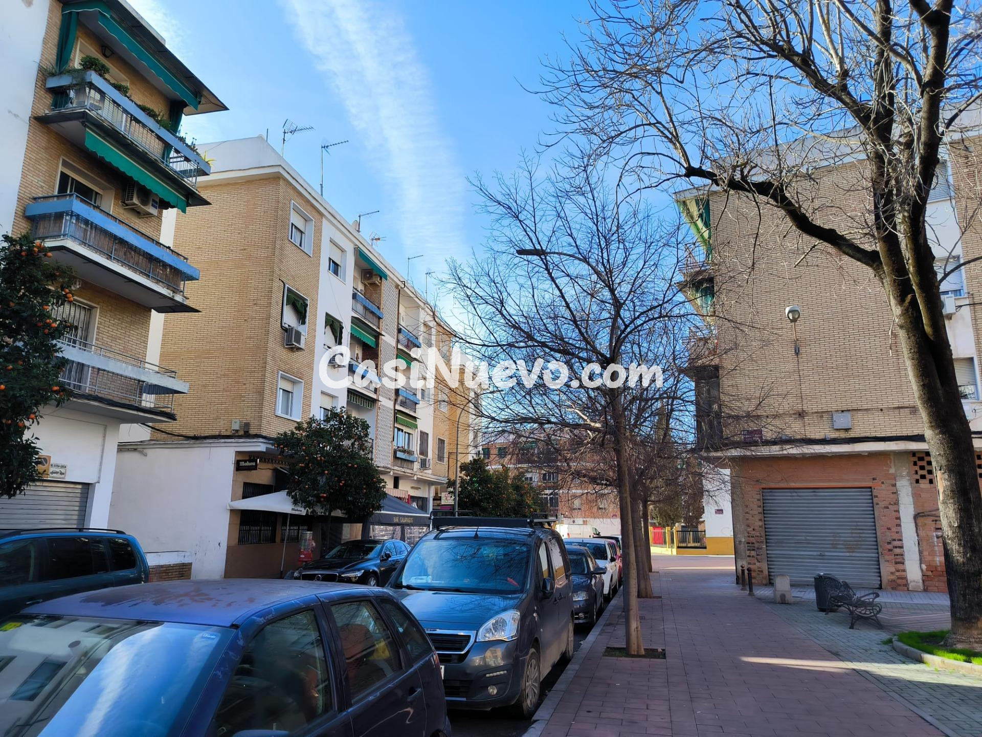 Amplia vivienda a escasos minutos de la glorieta de las Tres - foto 9