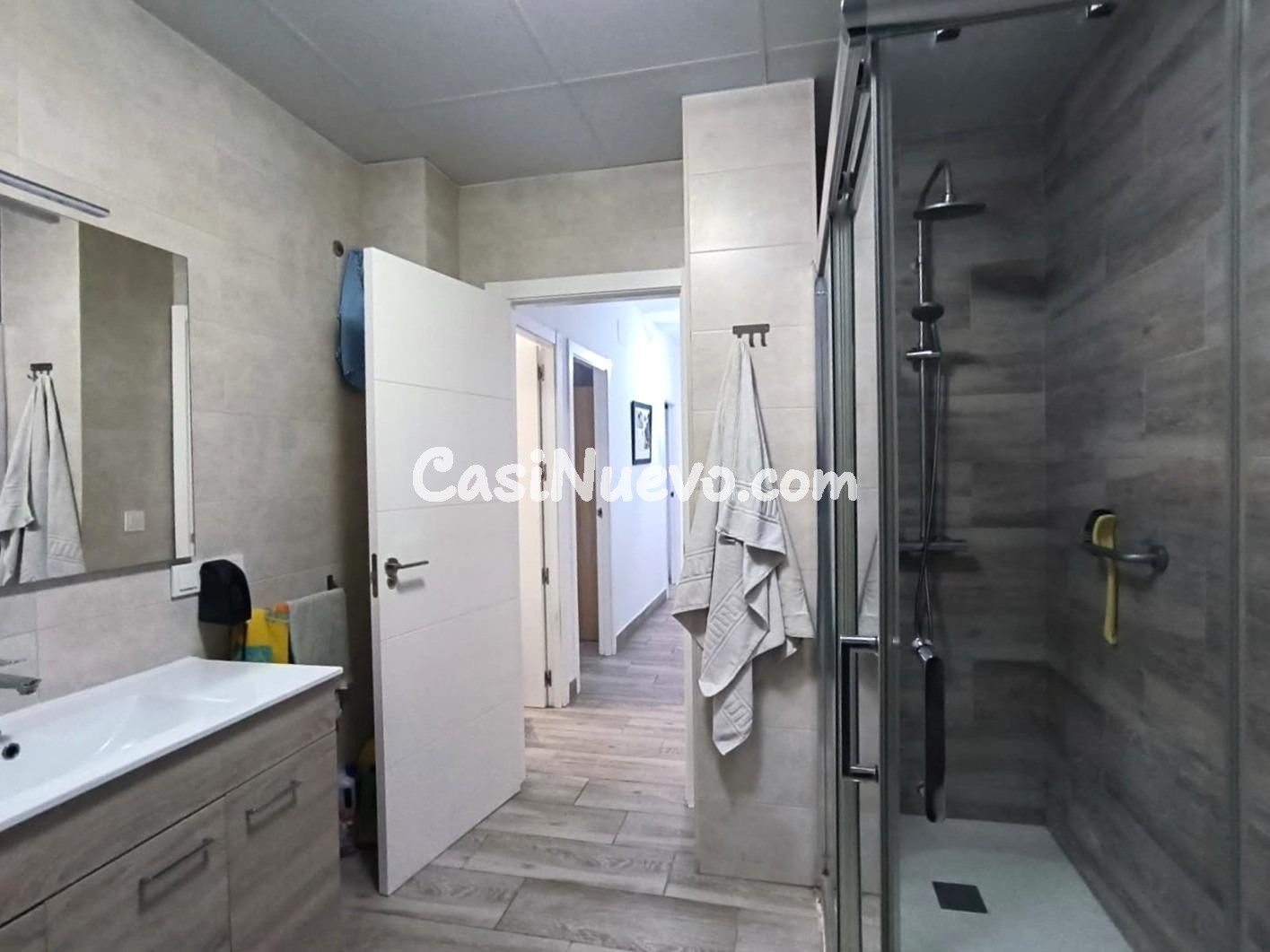 Amplia vivienda a escasos minutos de la glorieta de las Tres - foto 21