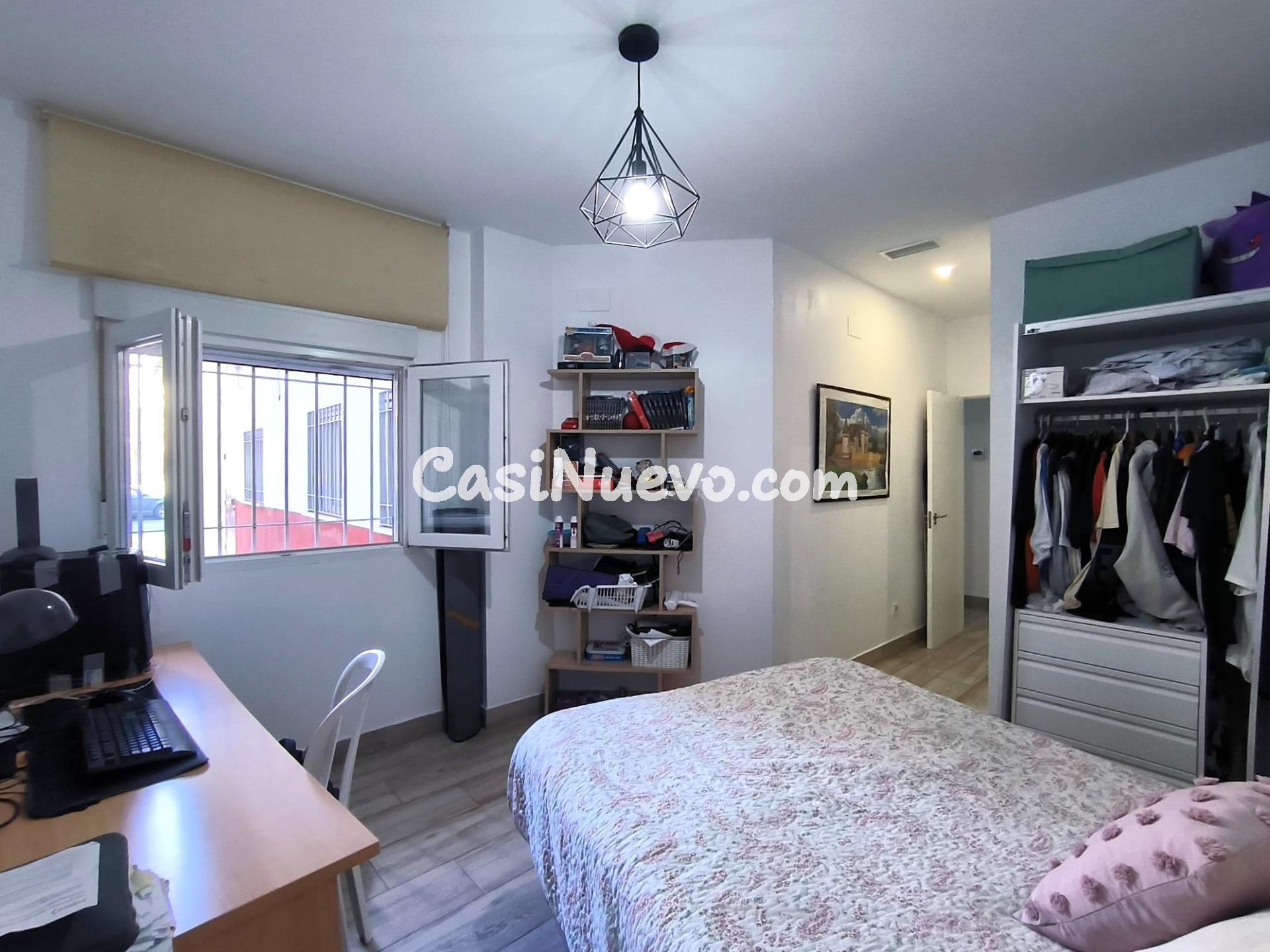 Amplia vivienda a escasos minutos de la glorieta de las Tres - foto 39