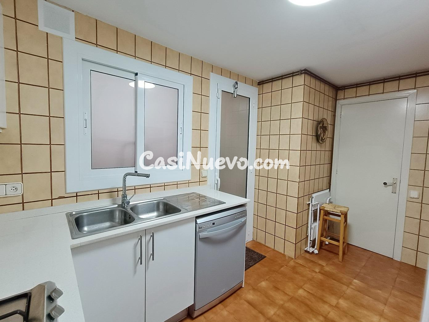 ALQUILER DE APARTAMENTO EN EL TURÓ DEL BALÍS - foto 11