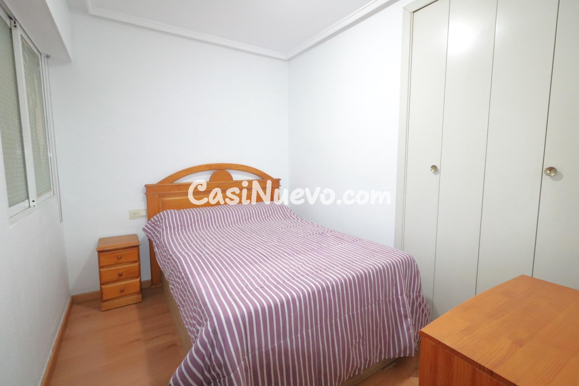 Apartamento reformado de 2 dormitorios en el centro de Torre - foto 9