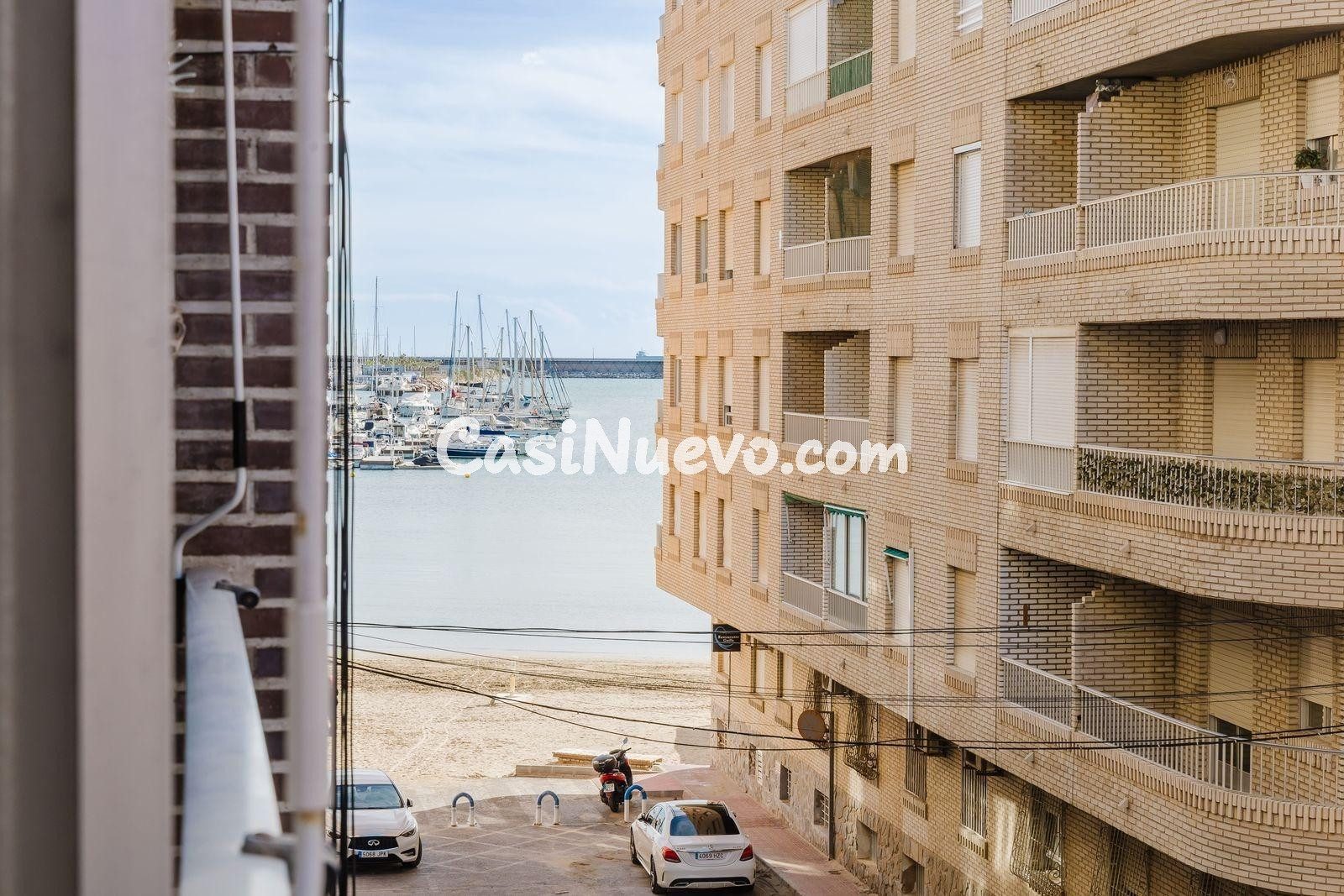 A solo 50 metros del mar — acogedor apartamento con balcón e - foto 26