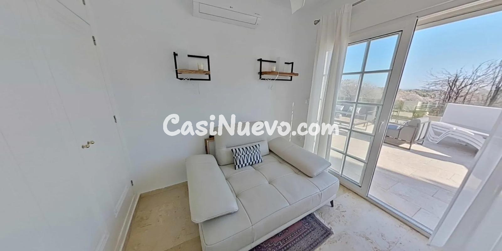 Lujosa villa de 4 dormitorios con piscina y vistas a los cam - foto 4