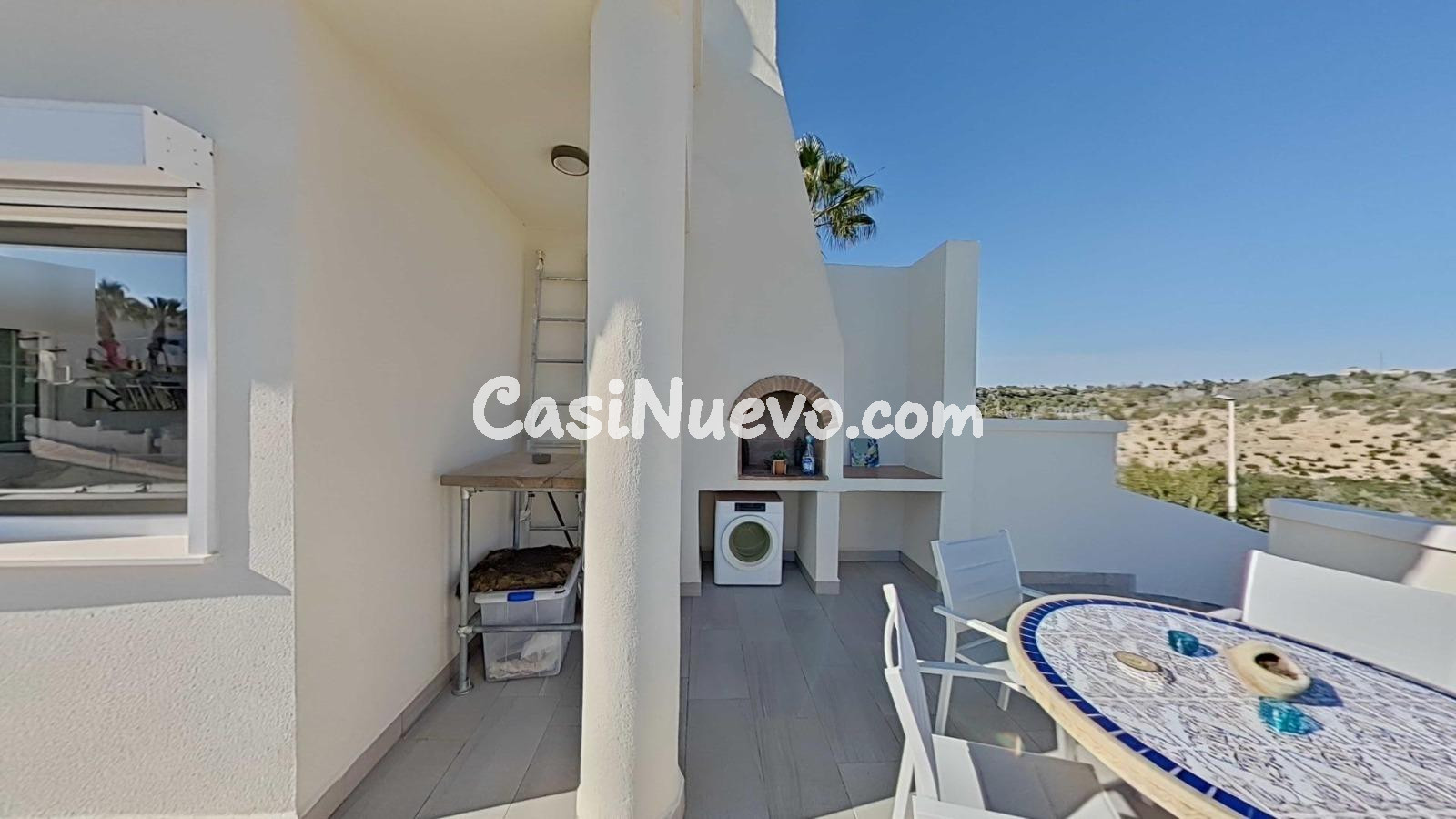 Lujosa villa de 4 dormitorios con piscina y vistas a los cam - foto 14