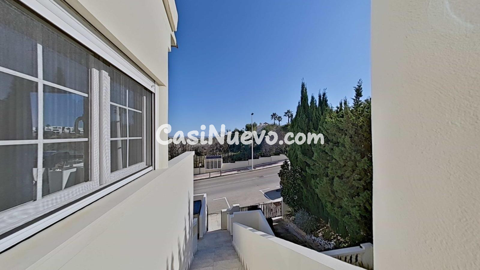 Lujosa villa de 4 dormitorios con piscina y vistas a los cam - foto 32