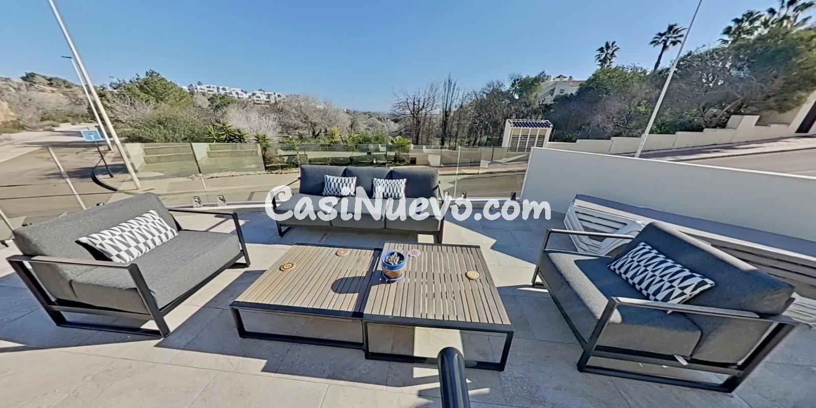 Lujosa villa de 4 dormitorios con piscina y vistas a los cam - foto 35