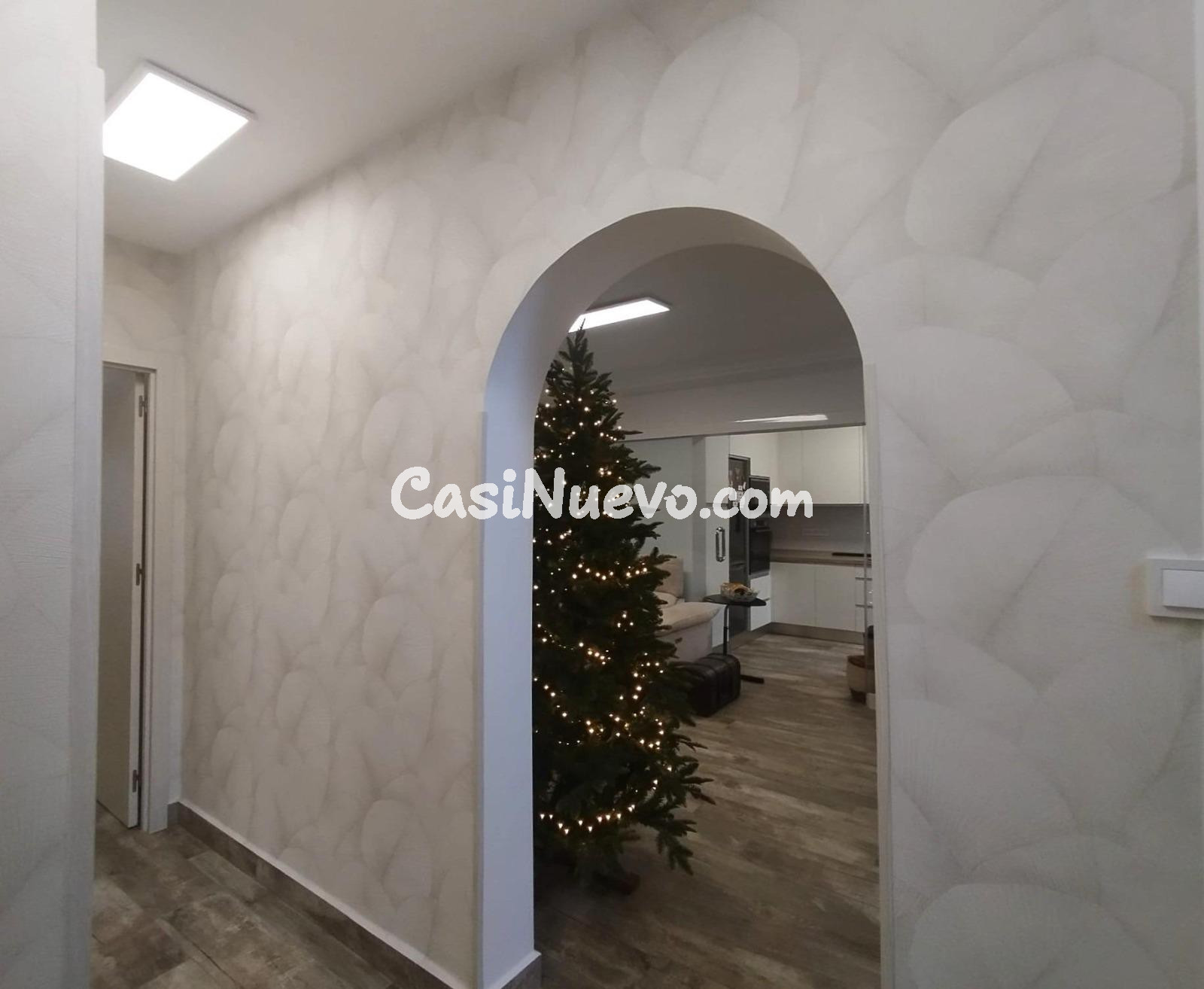 Se vende lujosa villa de 4 dormitorios con piscina en Villam - foto 2