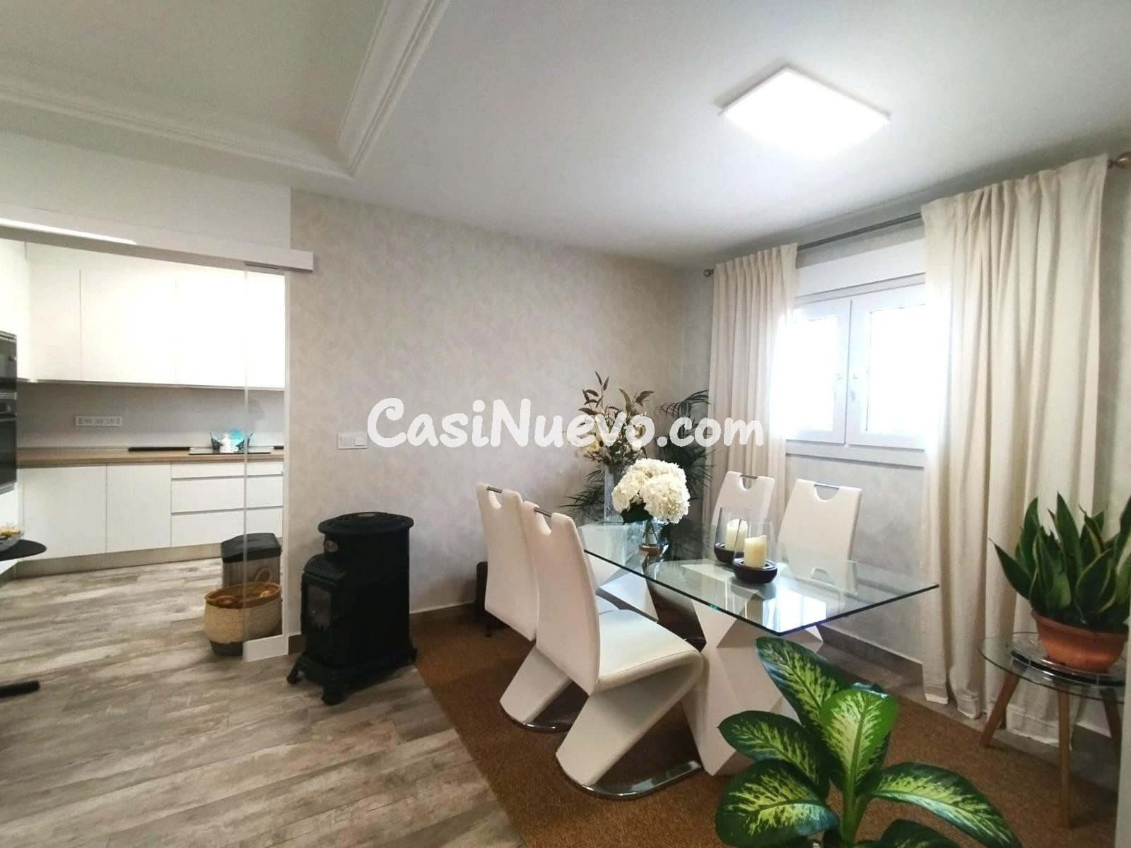 Se vende lujosa villa de 4 dormitorios con piscina en Villam - foto 17