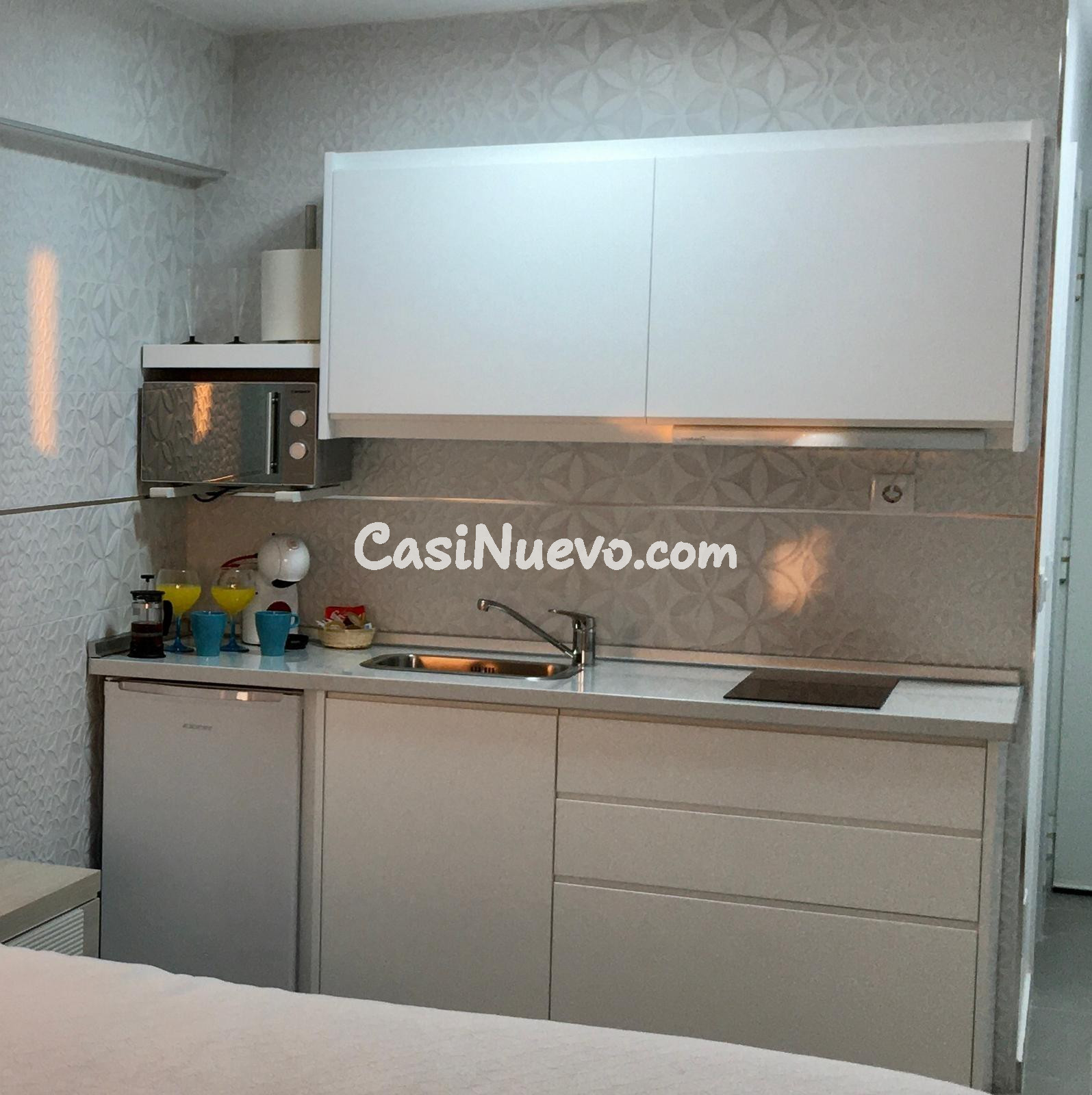 ESTUDIO CON VISTAS AL MAR TOTALMENTE REFORMADO - foto 5