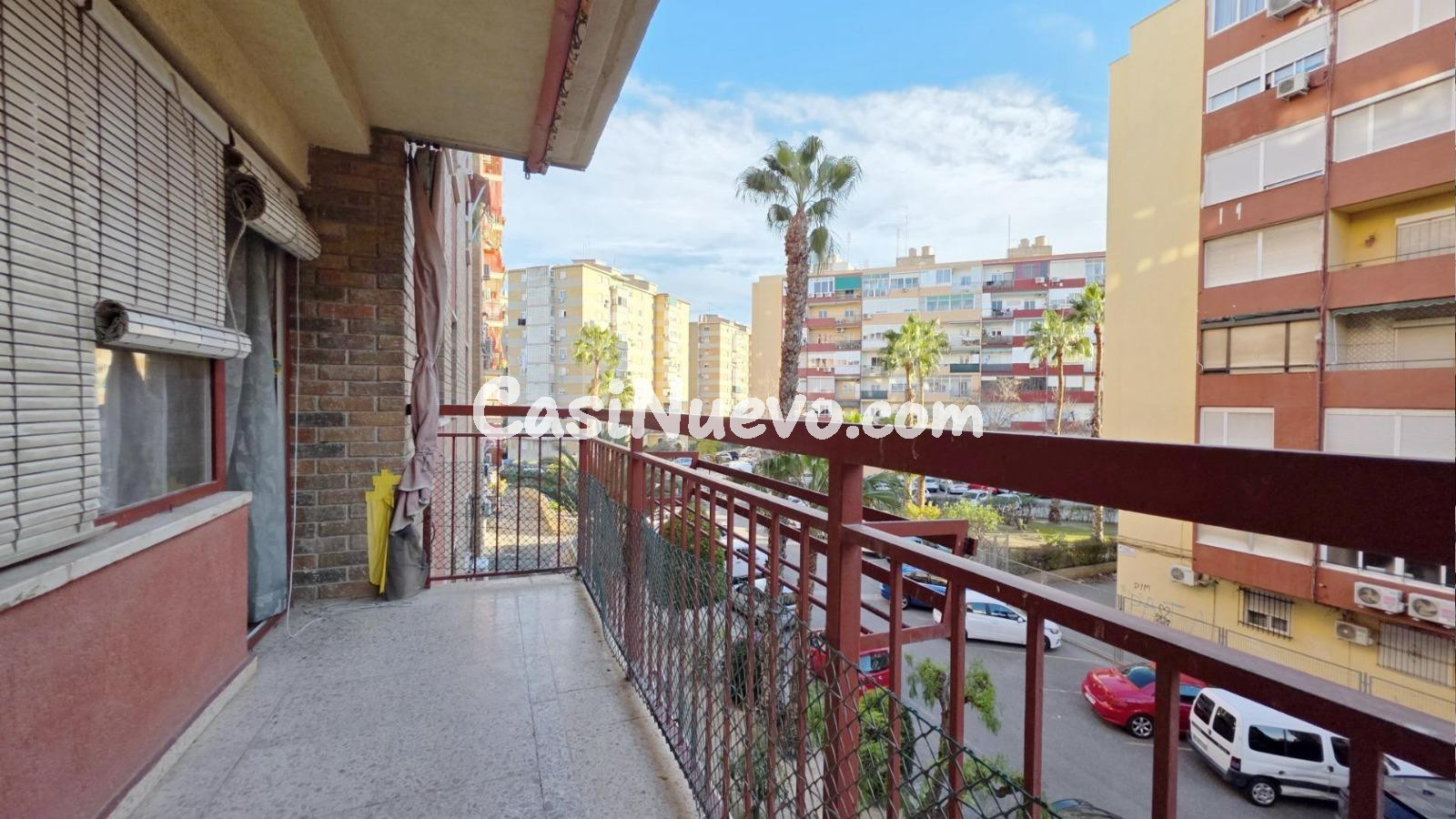 PISO AMPLIO CON ASCENSOR JUNTO A BULEVAR DEL PLA - foto 7