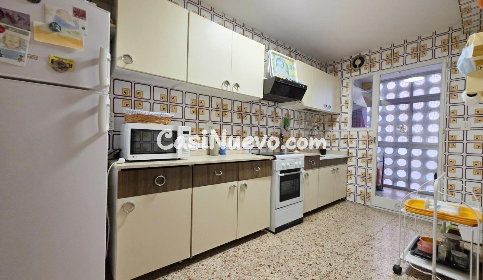 PISO AMPLIO CON ASCENSOR JUNTO A BULEVAR DEL PLA - foto 24