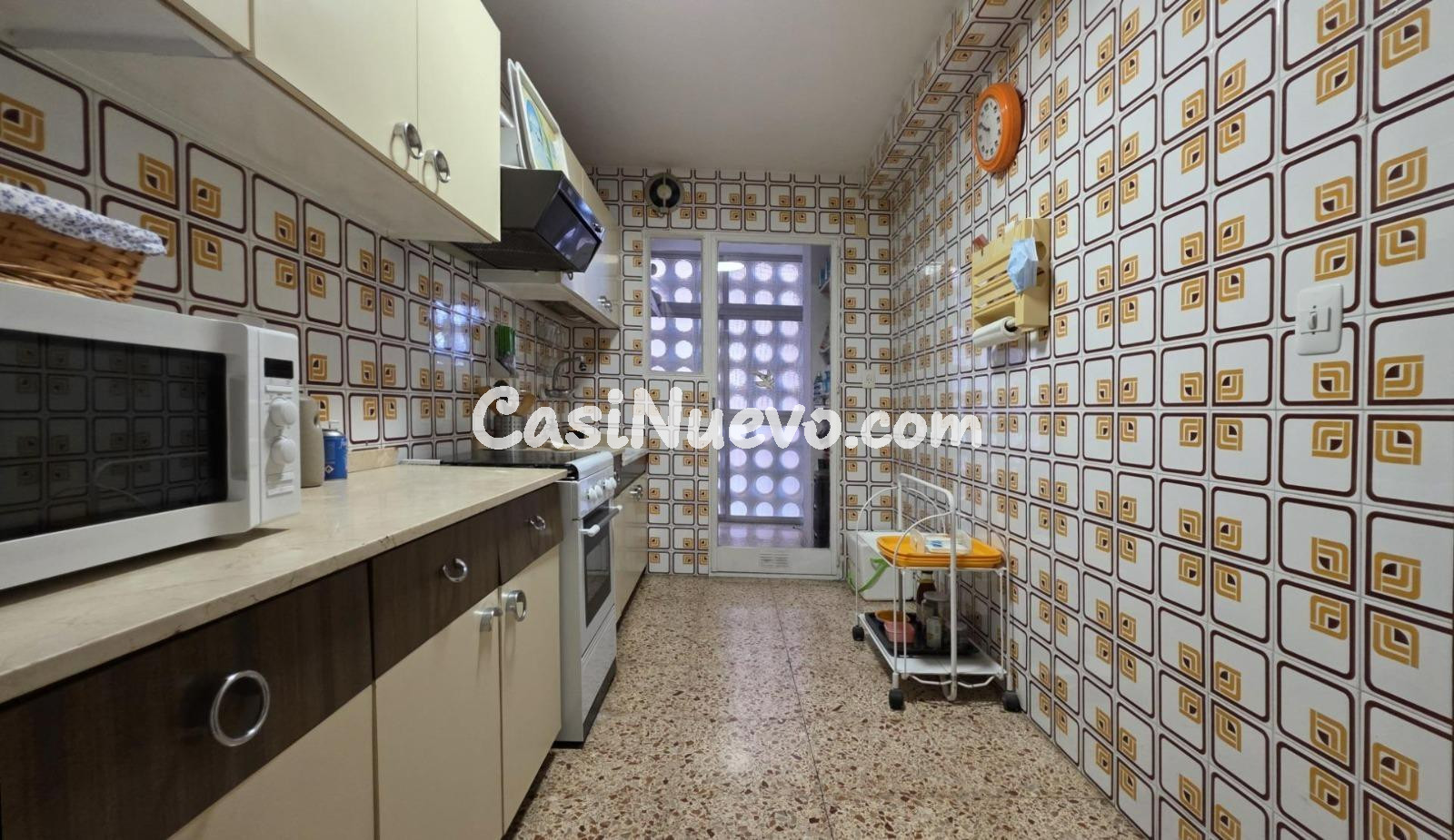 PISO AMPLIO CON ASCENSOR JUNTO A BULEVAR DEL PLA - foto 25