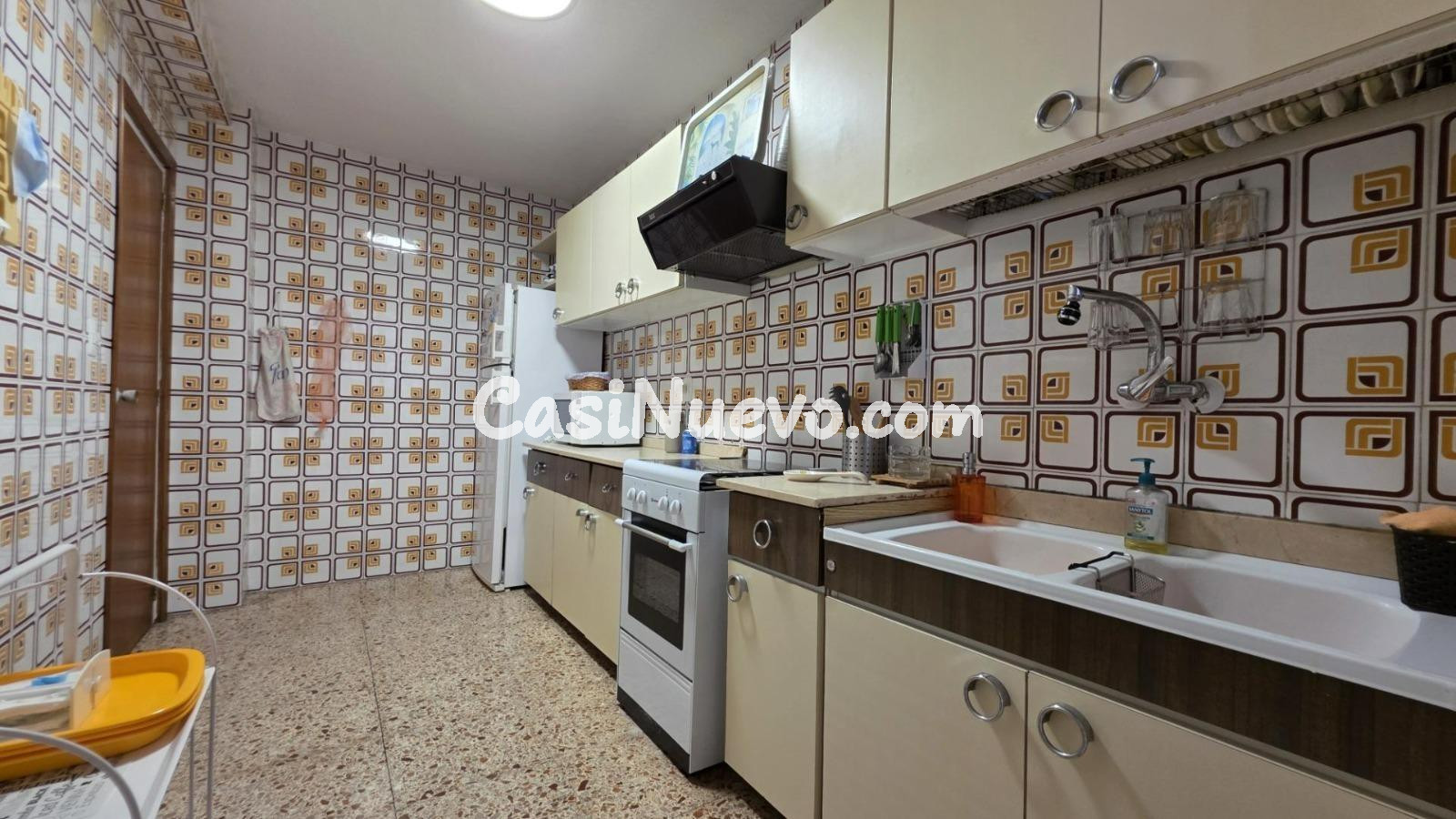 PISO AMPLIO CON ASCENSOR JUNTO A BULEVAR DEL PLA - foto 26