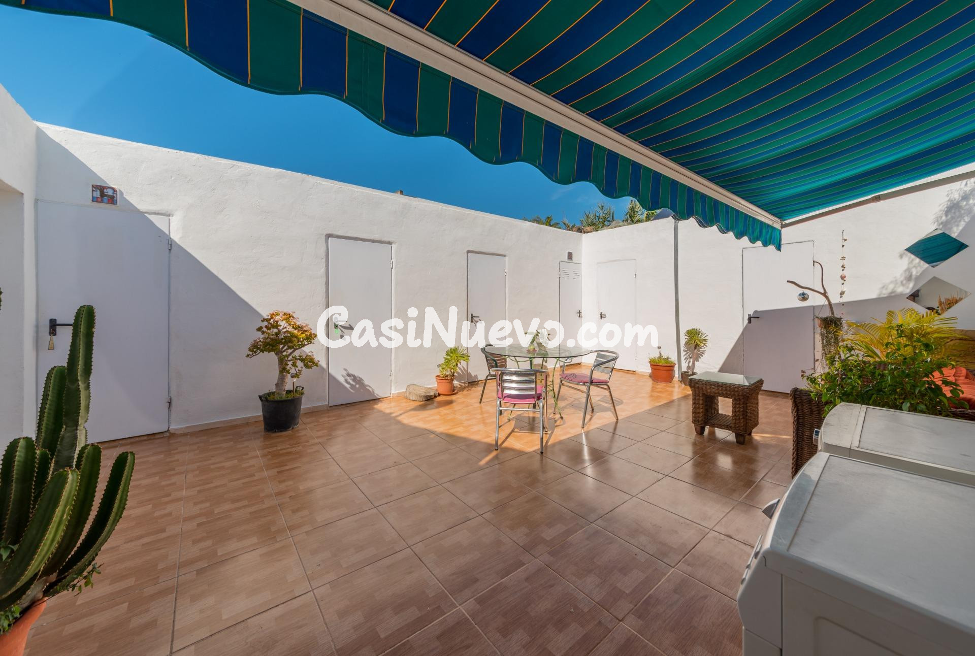 Venta de casa terrera de 107 m2 y terreno de 2700 m2 . Oport - foto 2