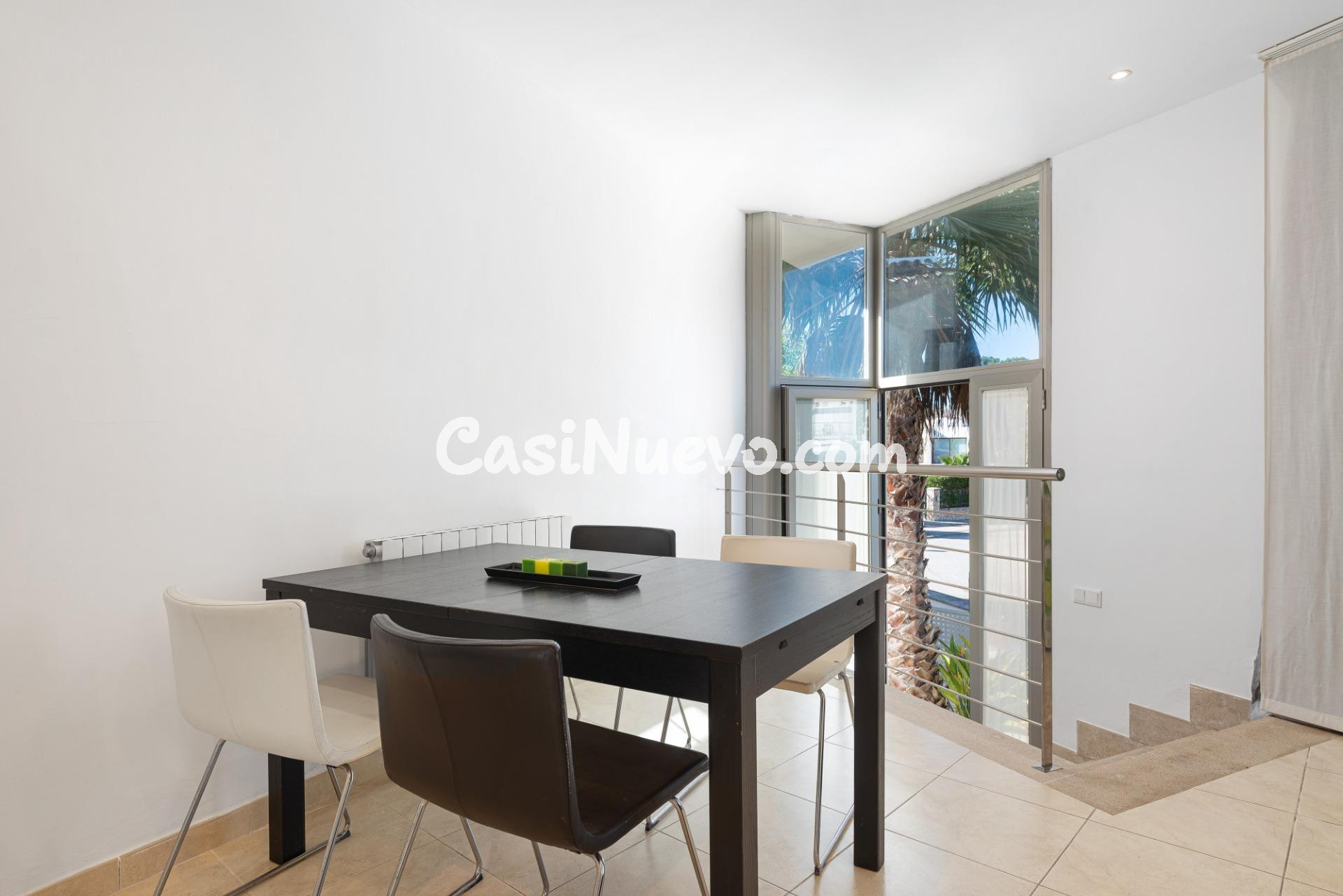 Chalet cerca de la Playa y Puerto deportivo. - foto 8