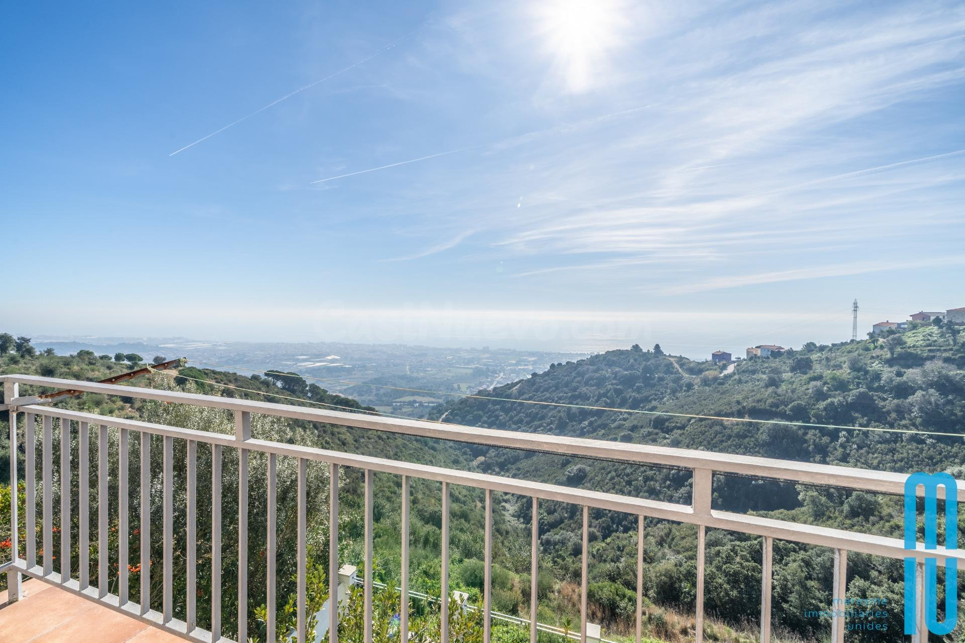 CASA A 4 VIENTOS CON DOS VIVIENDAS INDEPENDIENTES CON VISTAS IMPRESIONANTES AL MEDITERRANEO!