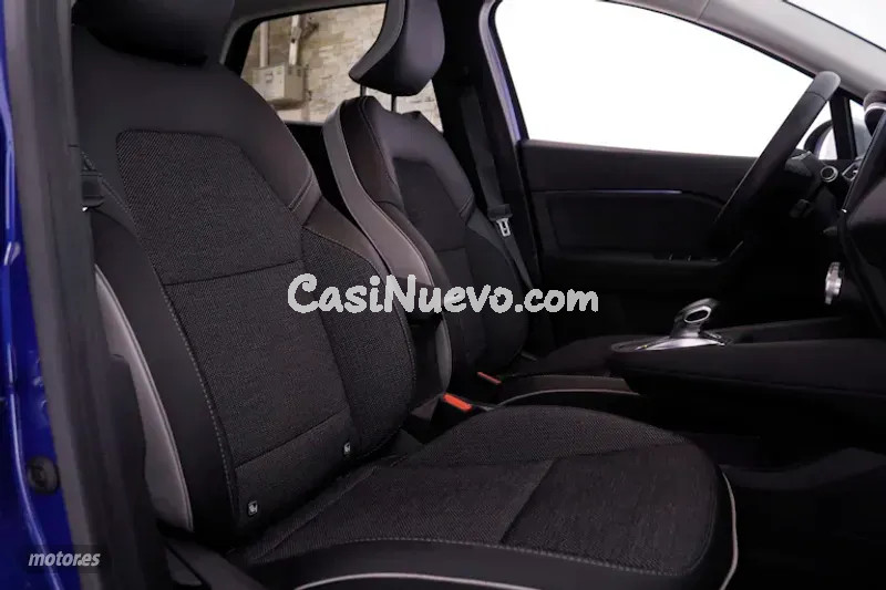 Renault Captur - foto 27