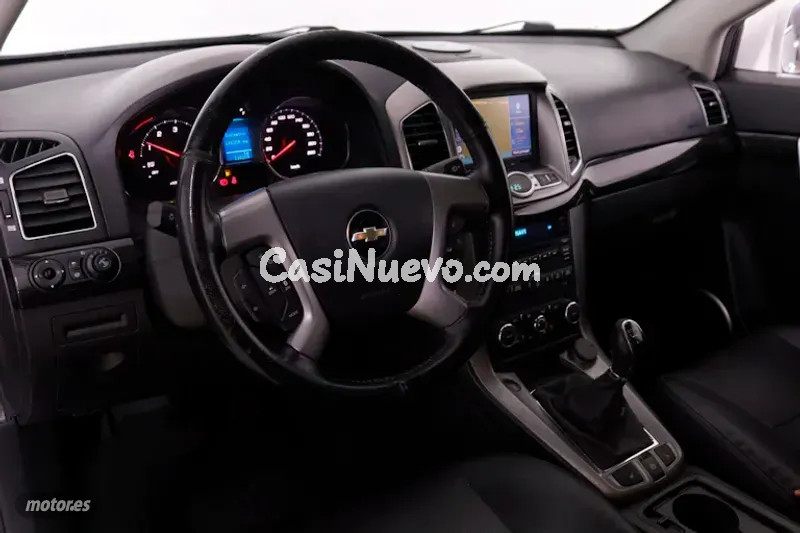 Chevrolet Captiva - foto 11