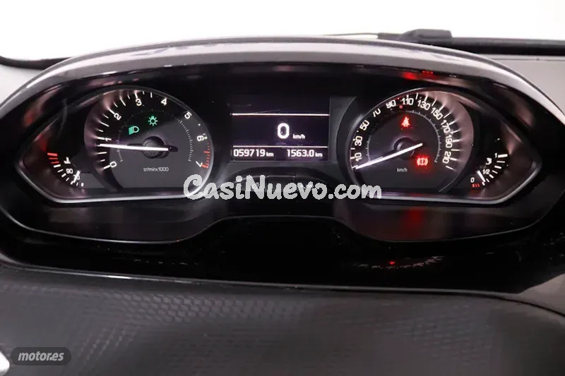 Peugeot 208 - foto 13