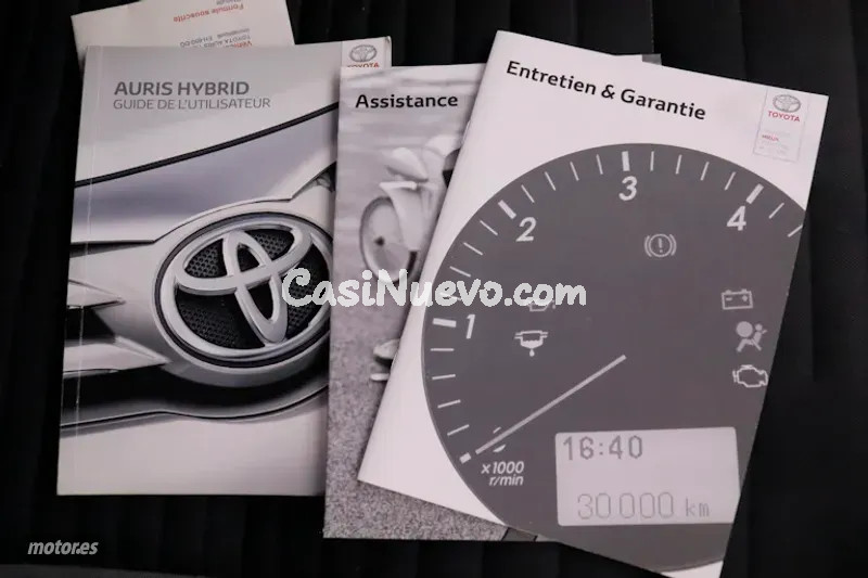 Toyota Auris - foto 20