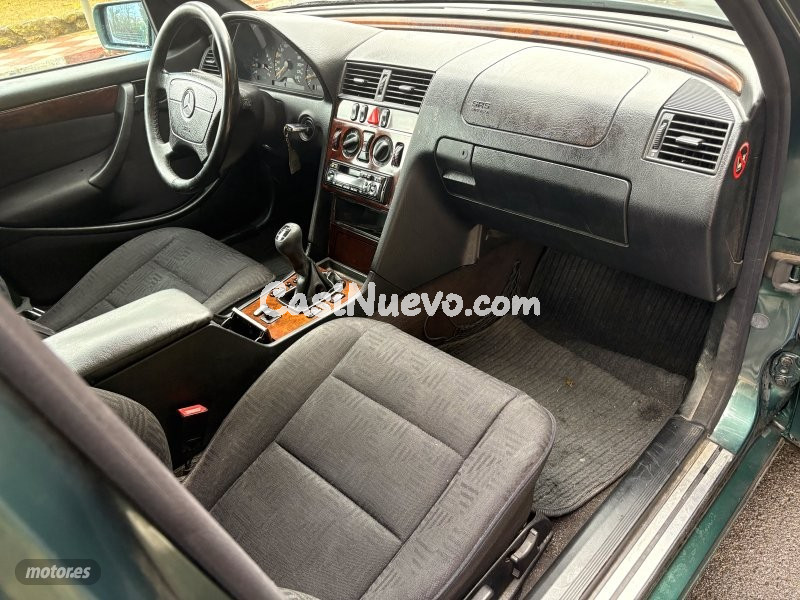 Mercedes Clase C - foto 12