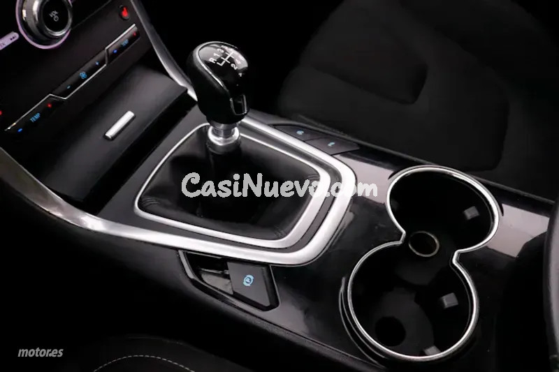 Ford S-Max - foto 21