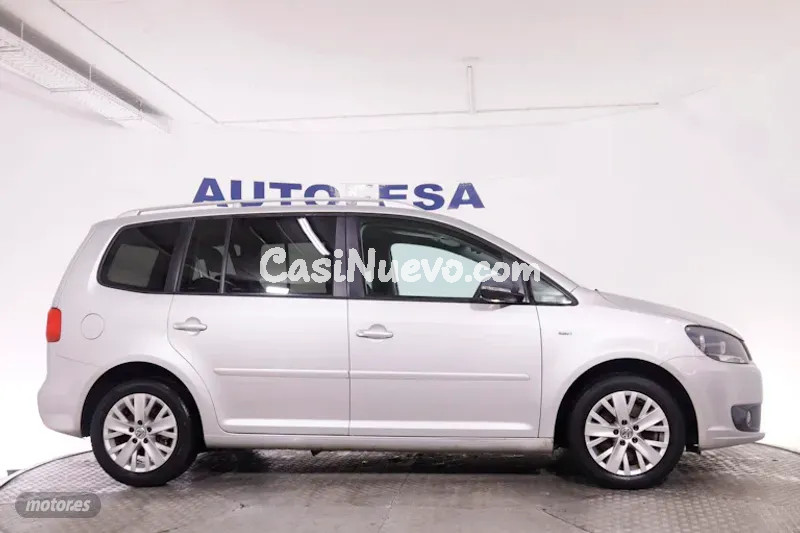 Volkswagen Touran - foto 7