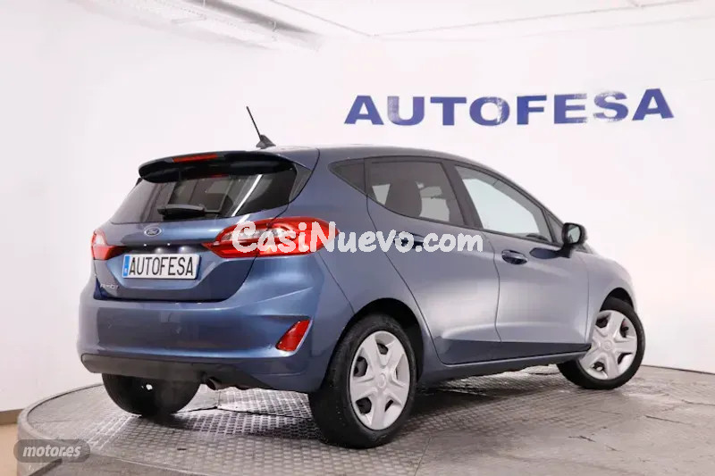 Ford Fiesta - foto 6