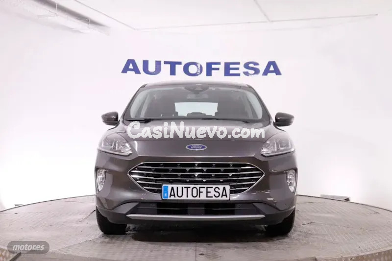 Ford Kuga - foto 2