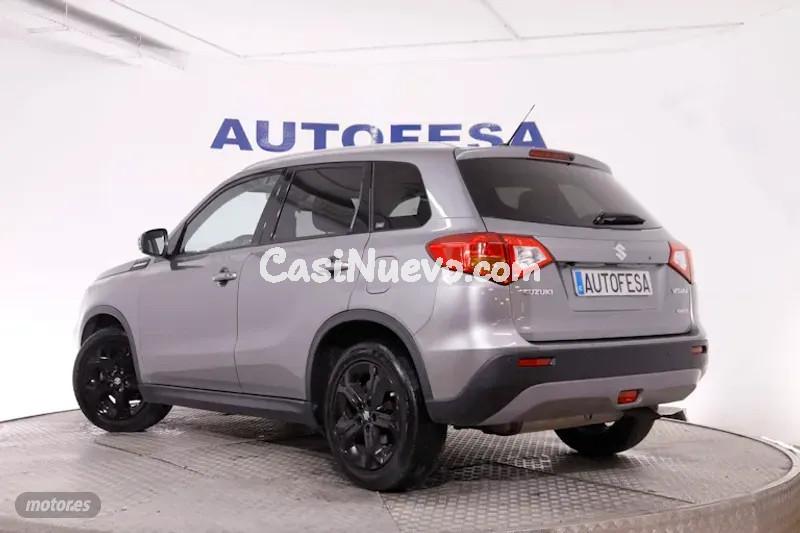 Suzuki Vitara - foto 9