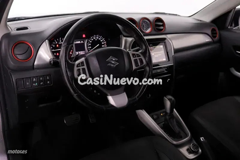 Suzuki Vitara - foto 14