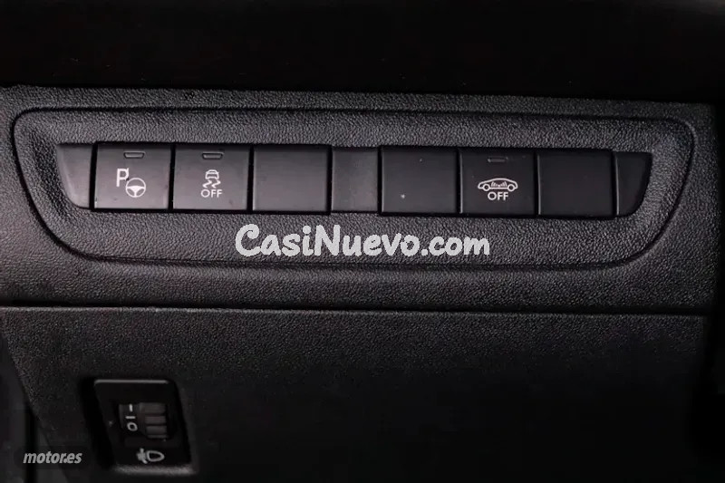 Peugeot 208 - foto 19